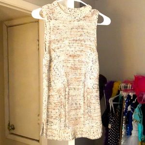 Women’s sleeveless sweater